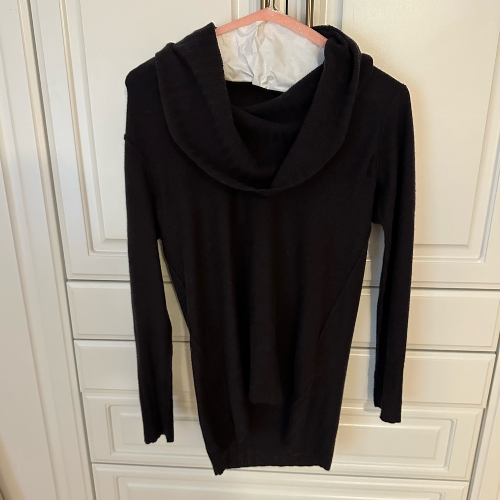 Acrobat Cowl Neck Sweater size small